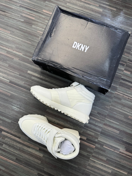 DKNY Sneakers Z099