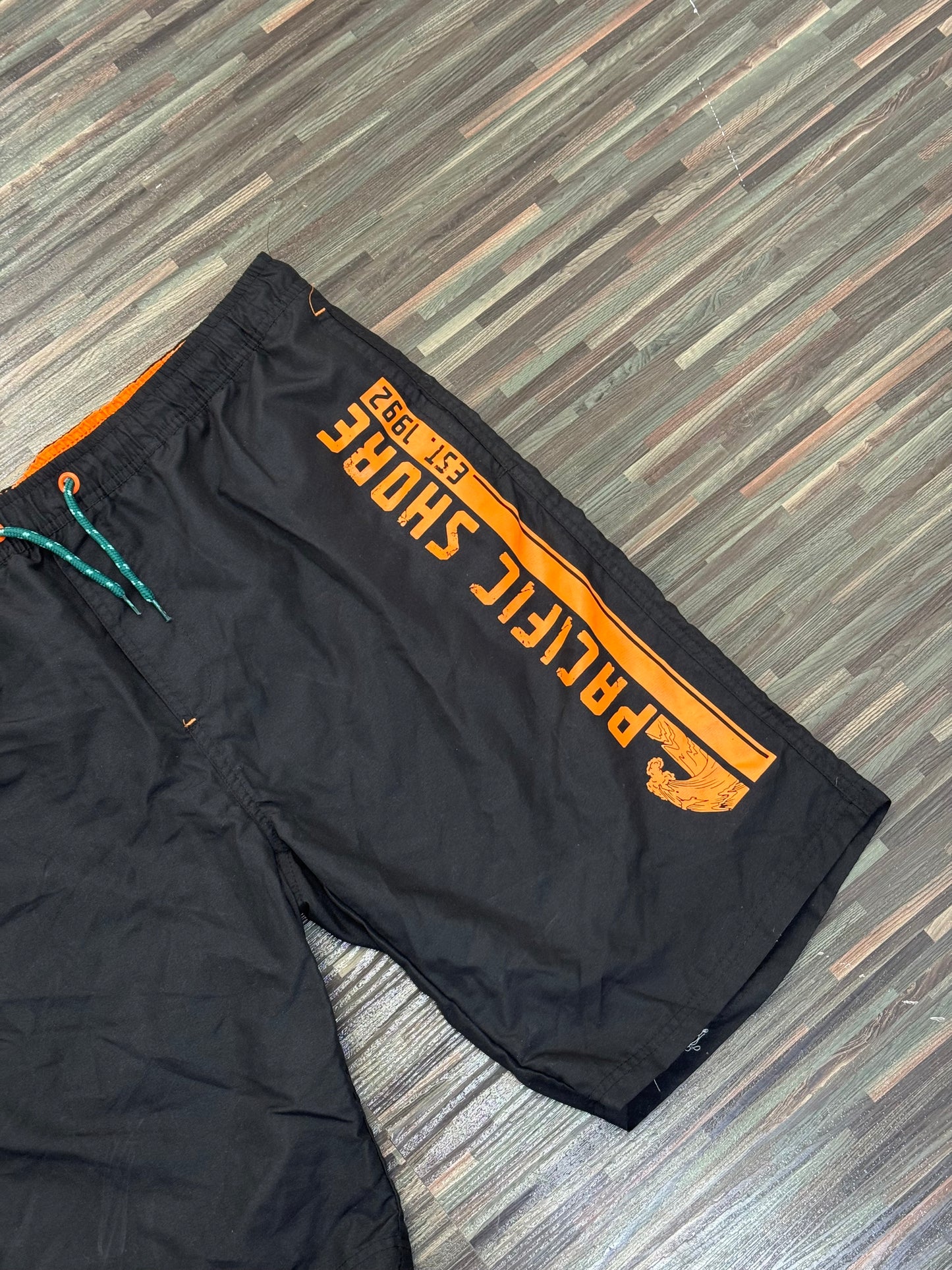 Pacific shore swim short