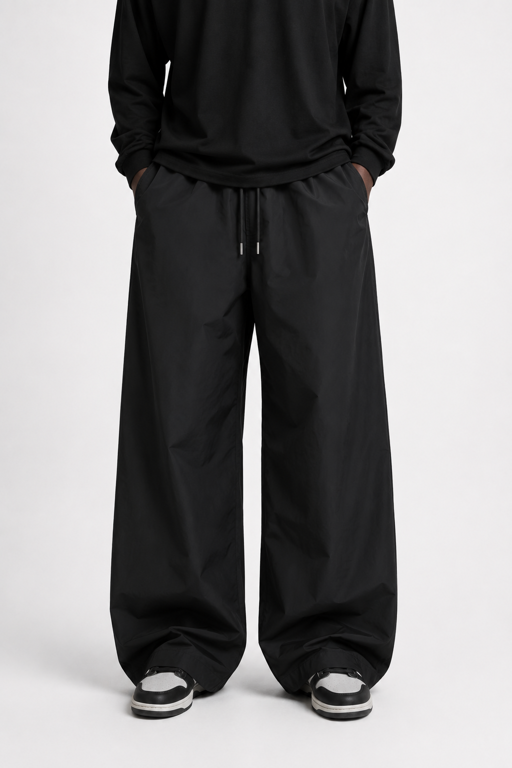 ZEDEK PLAIN TRACK PANT IN BLACK