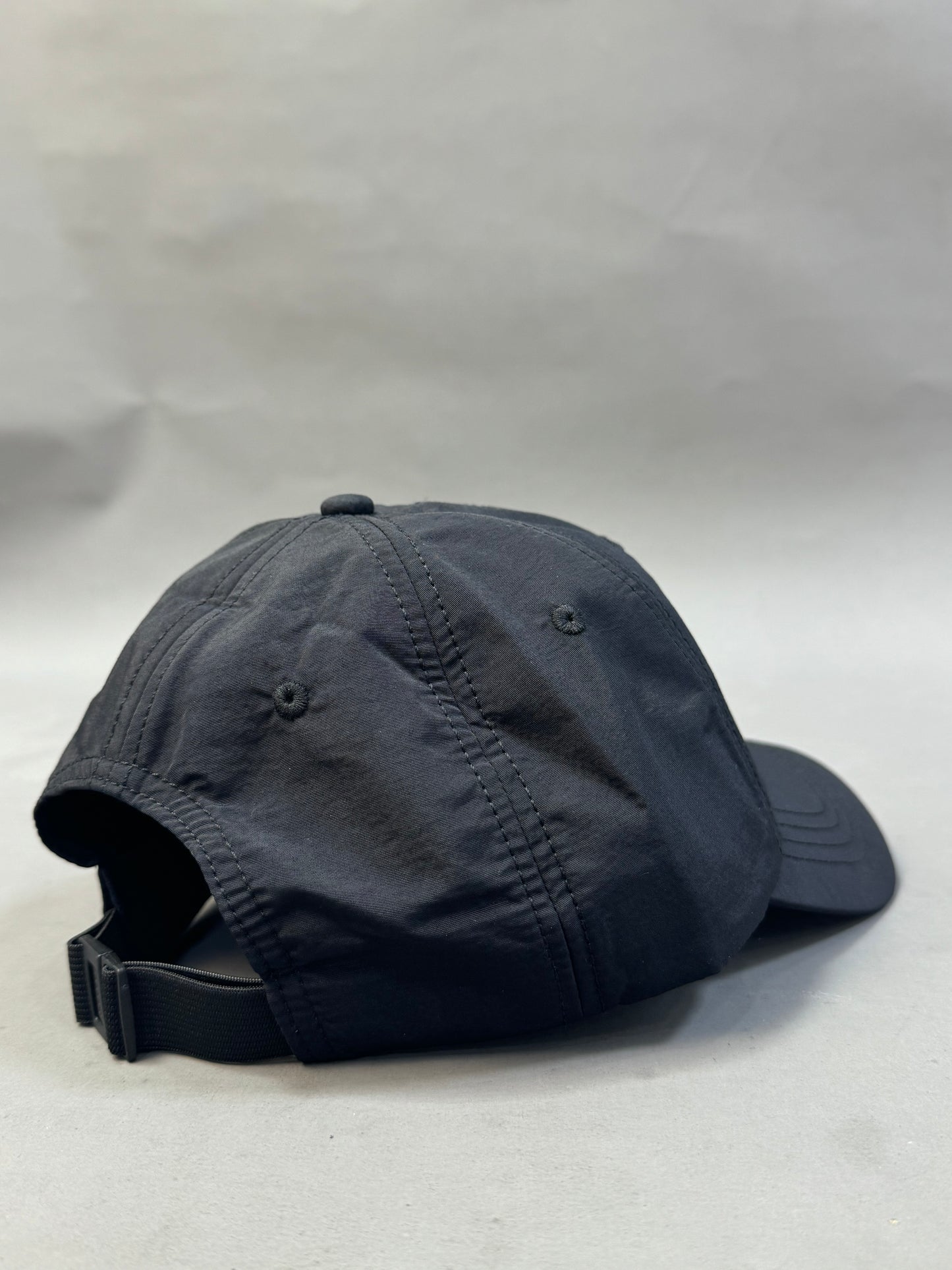 Patagonia hat in black