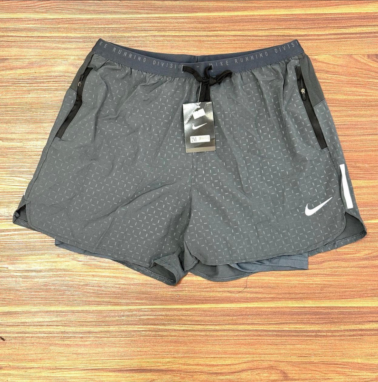 sport short in grey 6720