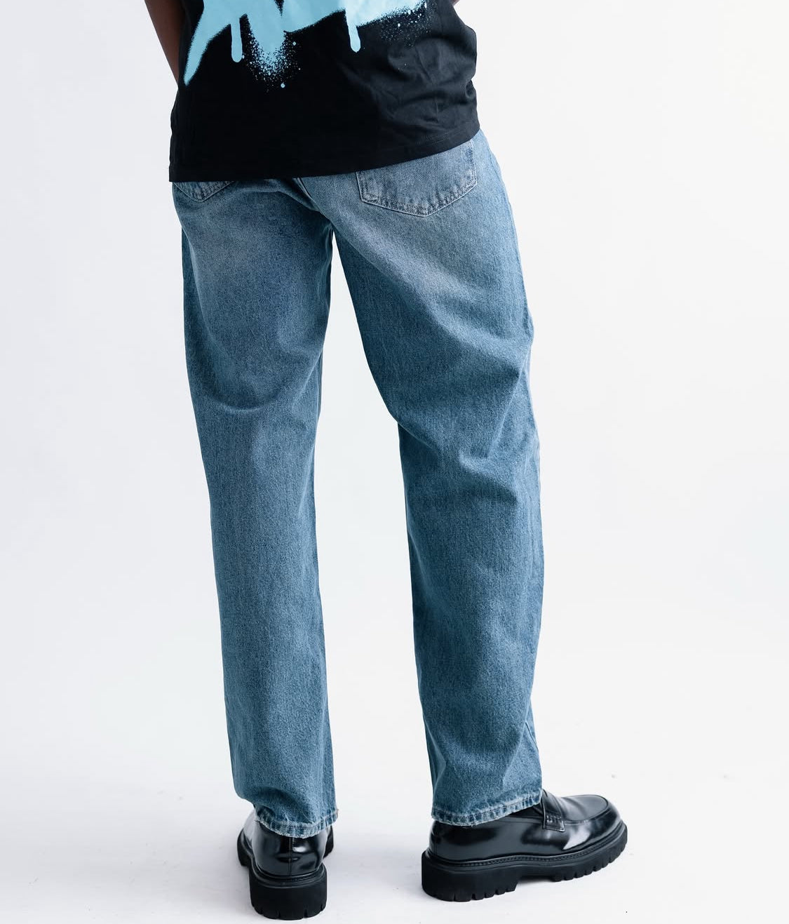 TRUE DENIM JEANS IN LIGHT BLUE
