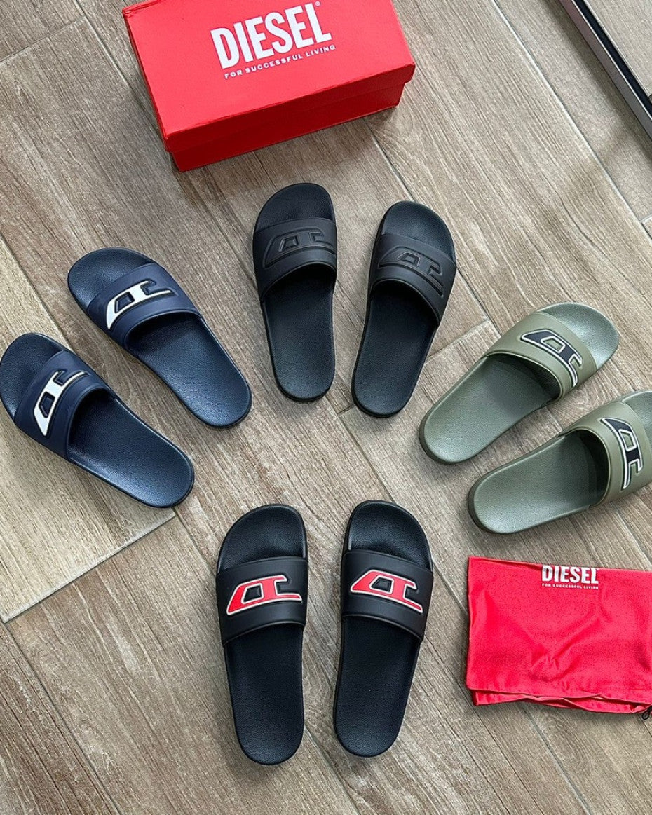 DIESEL SLIDERS IN BLACK AND RED