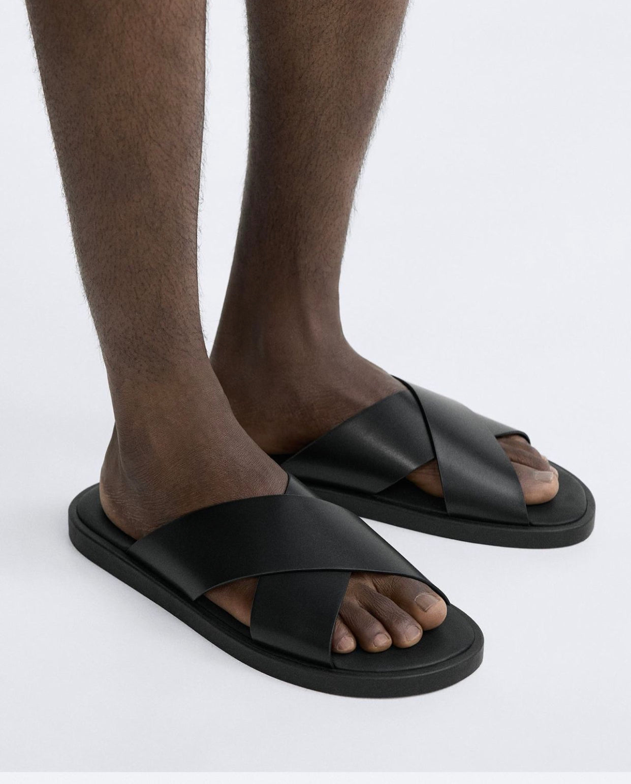Zara criss cross sandals in Black