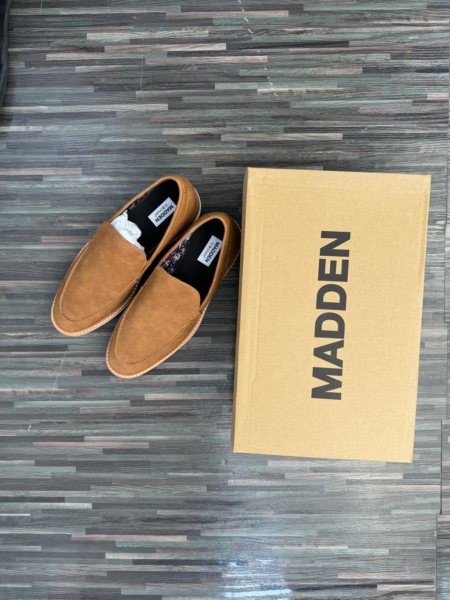 Steve Madden loafers Z018