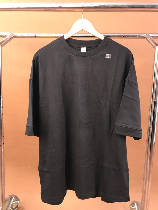 280gsm ripped oversized plain tee in black