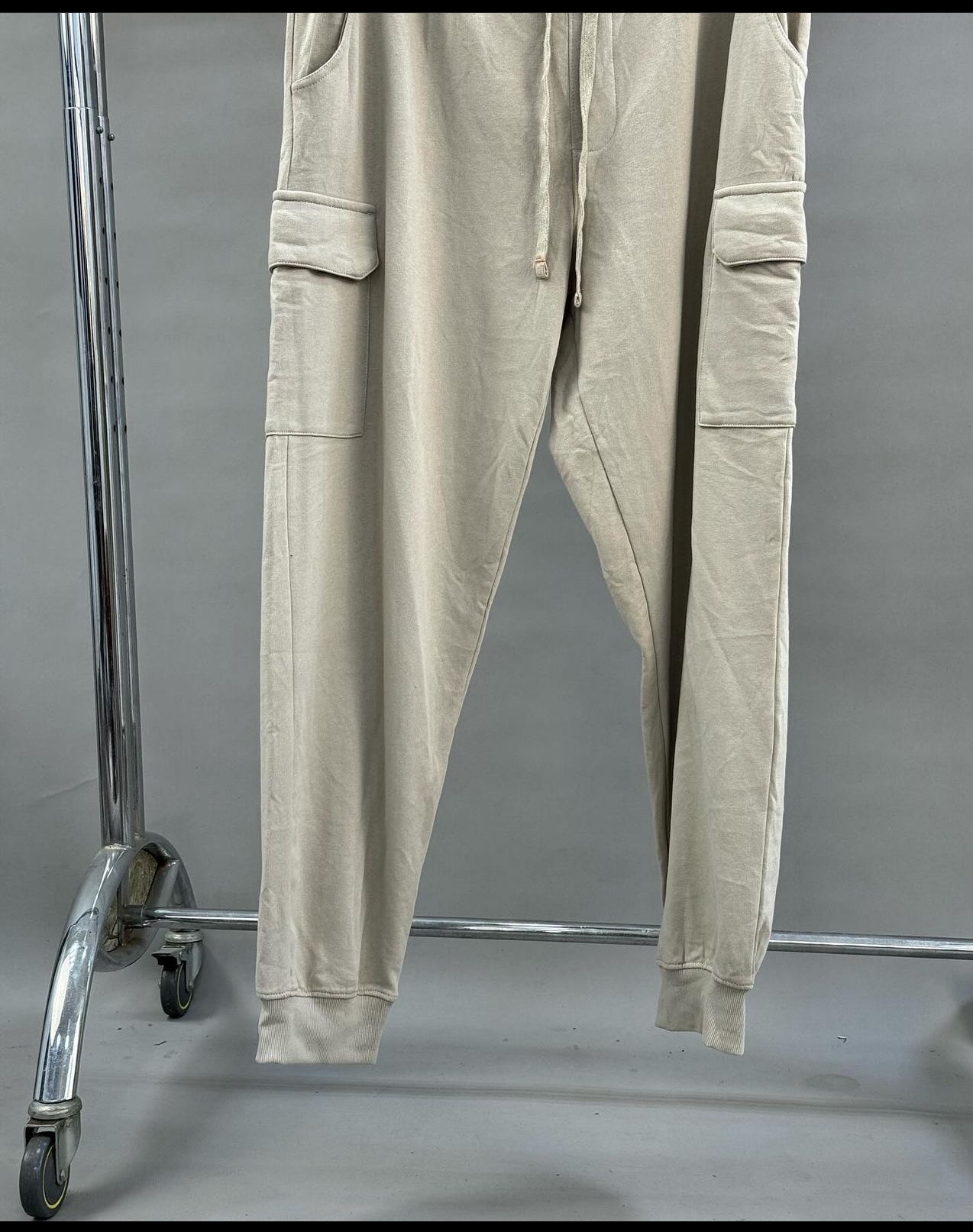 Livergy combat jogger pant in carton colour