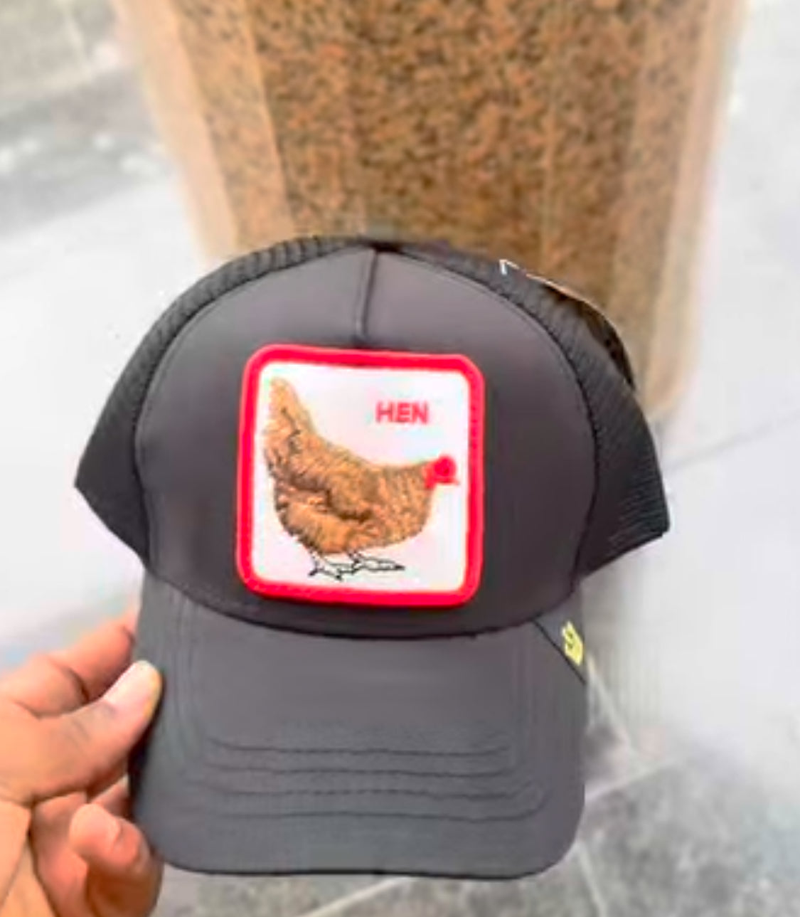 GOORIN BROS HEN TRUCKER HAT