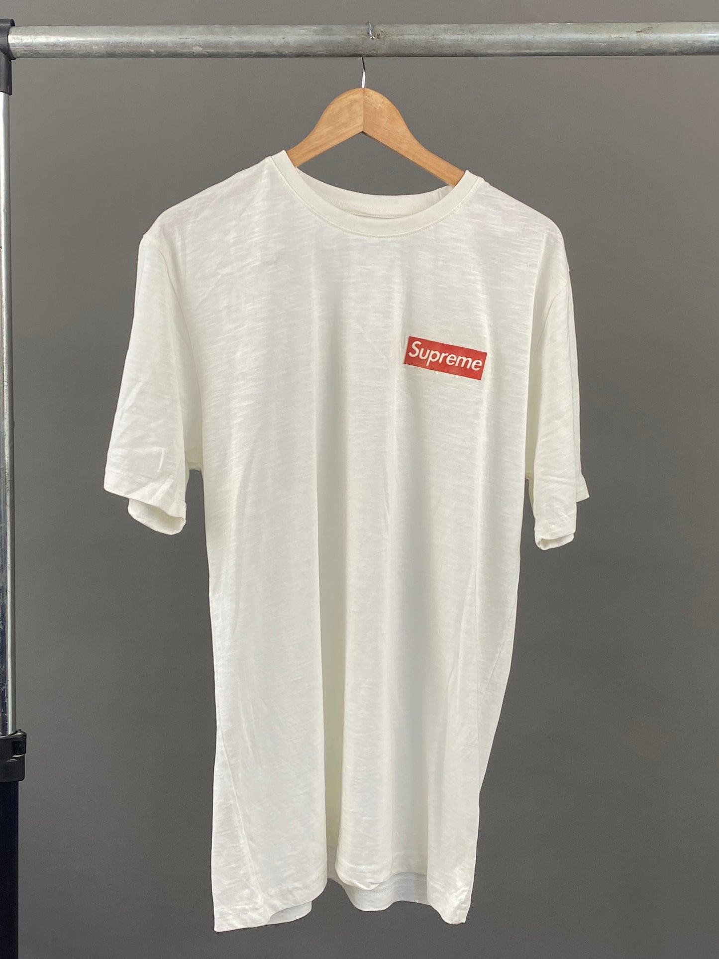 Supreme tee