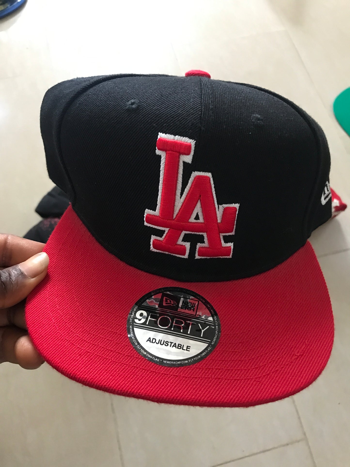 La Hat in red & black