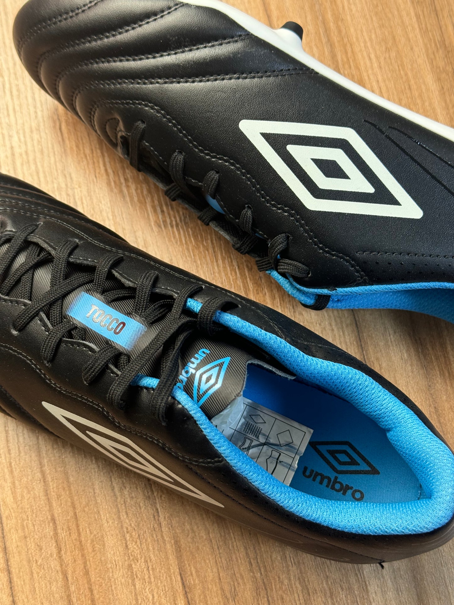 Umbro soccer boot