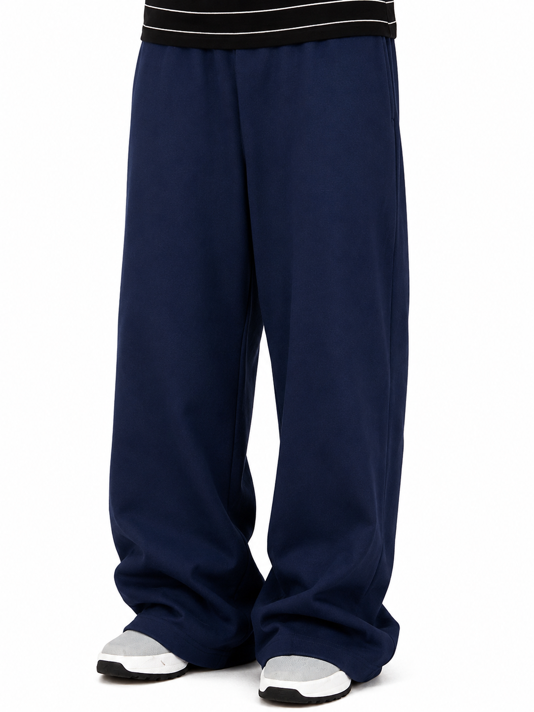 ZEDEK FLARE BAGGY JOGGER IN NAVY BLUE