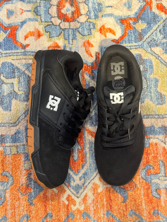 Dc sneakers