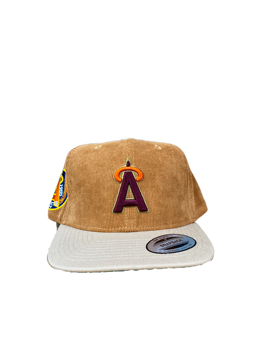 Cord adjustable hat