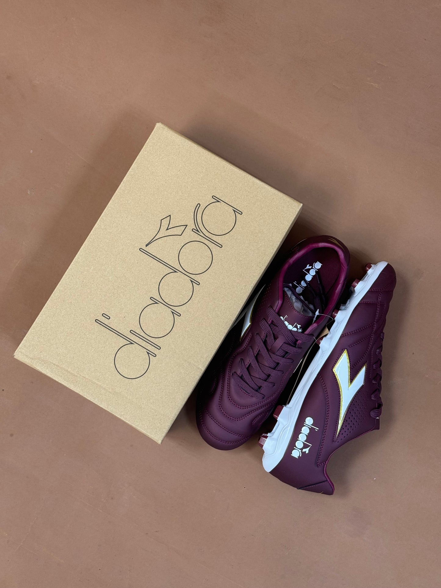 Diadora soccer boots in red