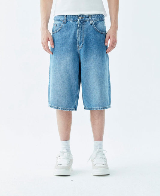 Vamos Bermuda Denim short in blue