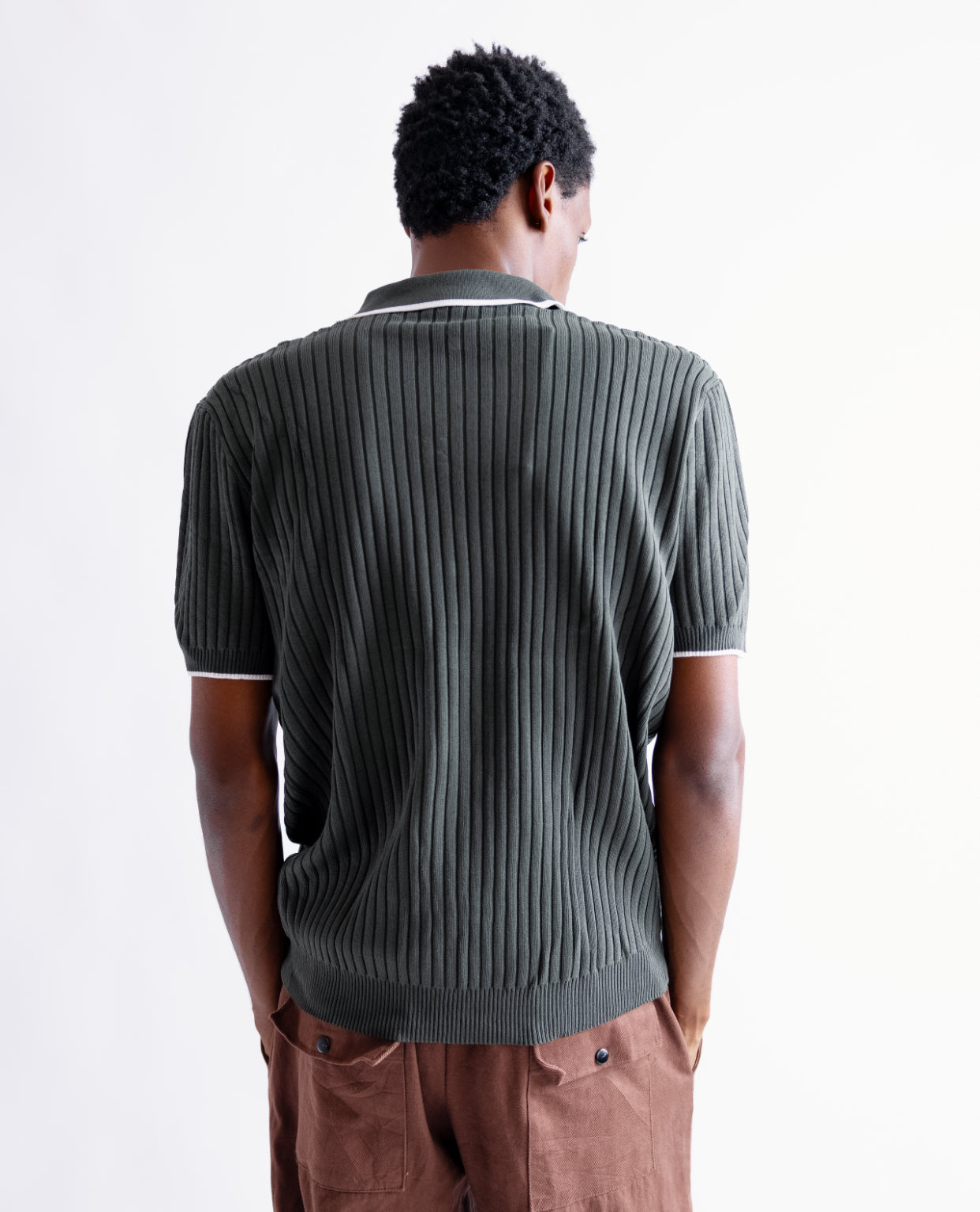 Knitted polo green zip