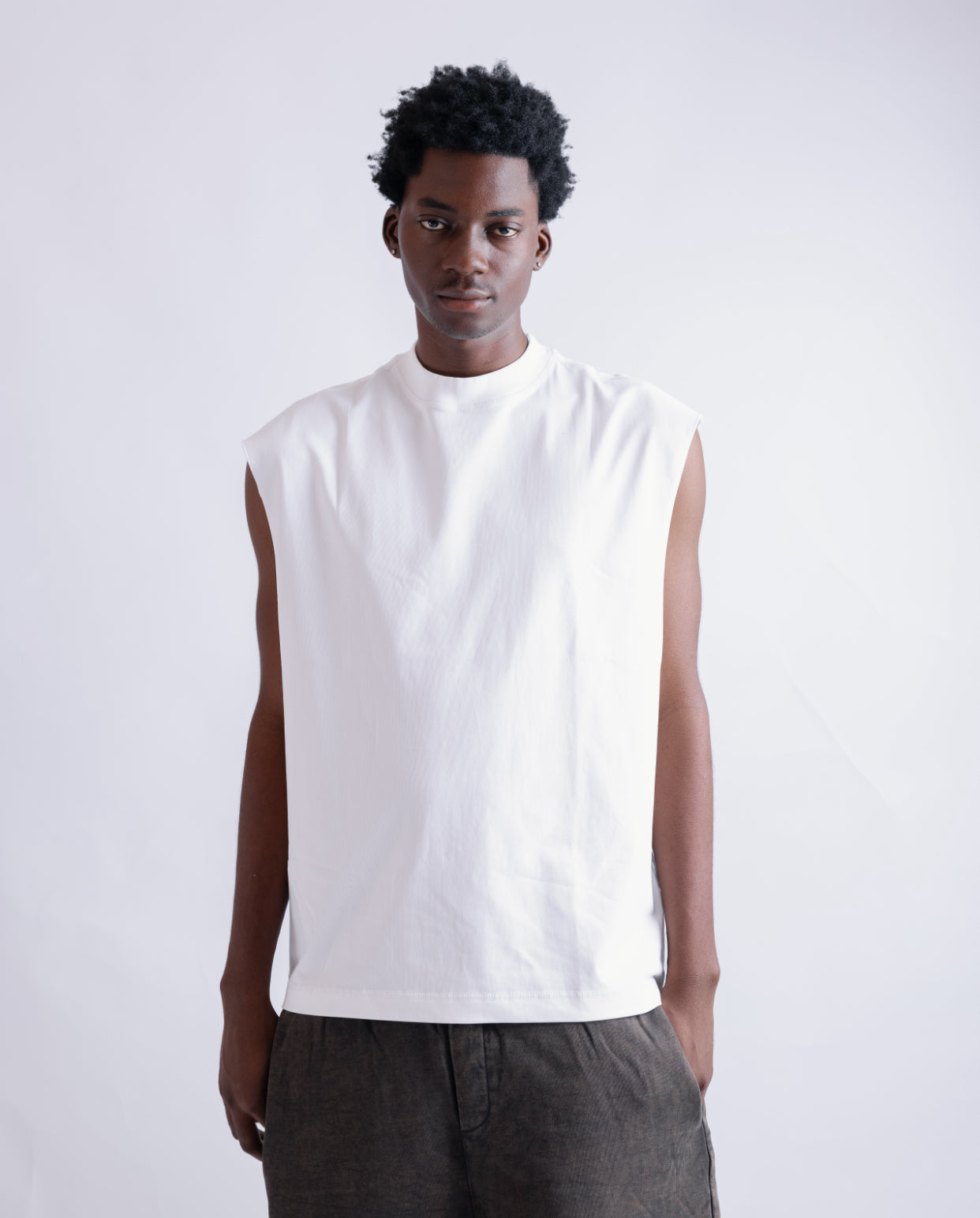 ZEDEK 300GSM SLEEVELESS TEE HB80B