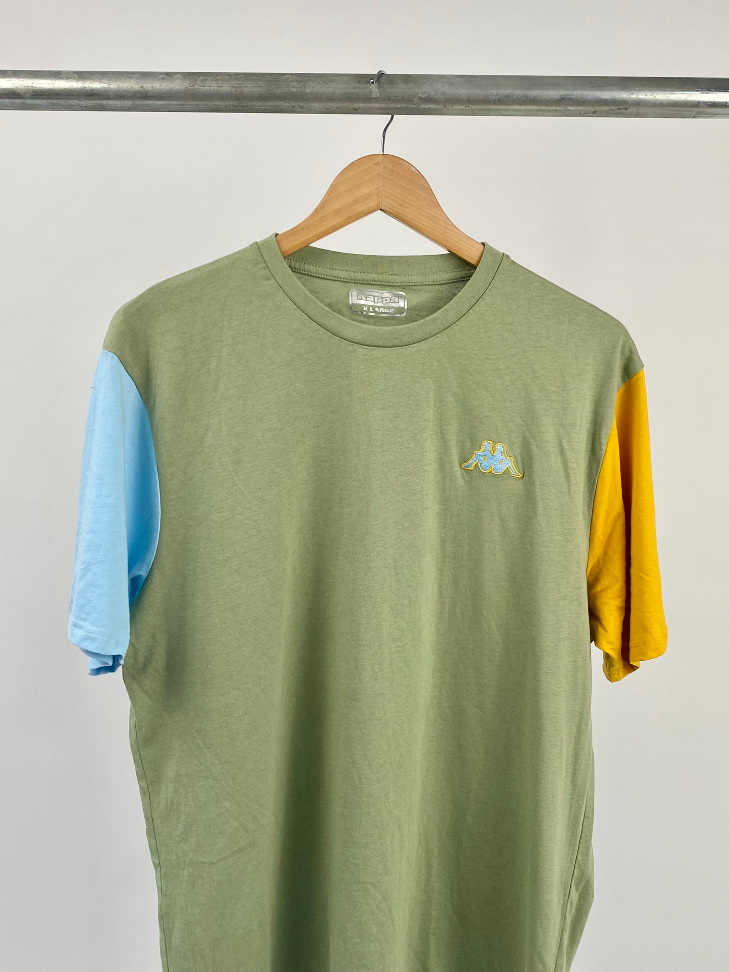 Kappa tee