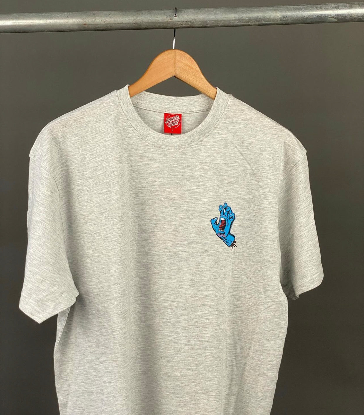 Santa Cruz tee