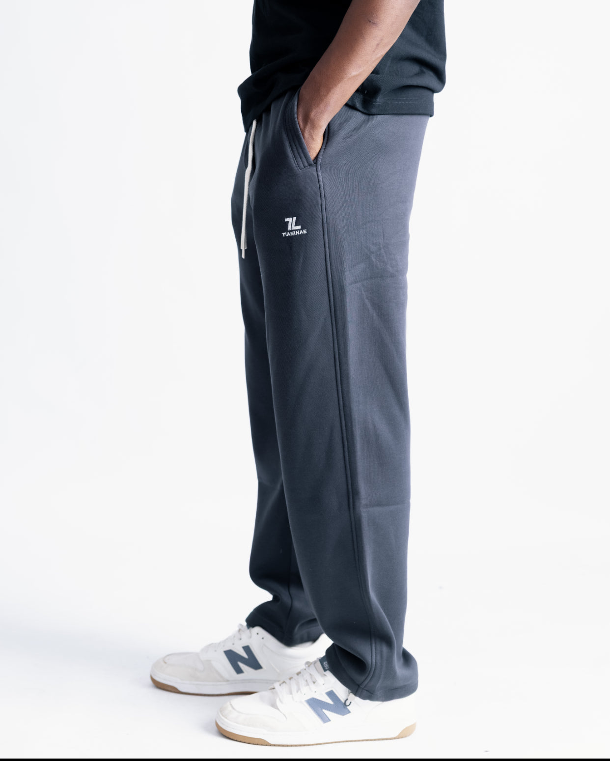 JOGGER PANT IN GREY 8313
