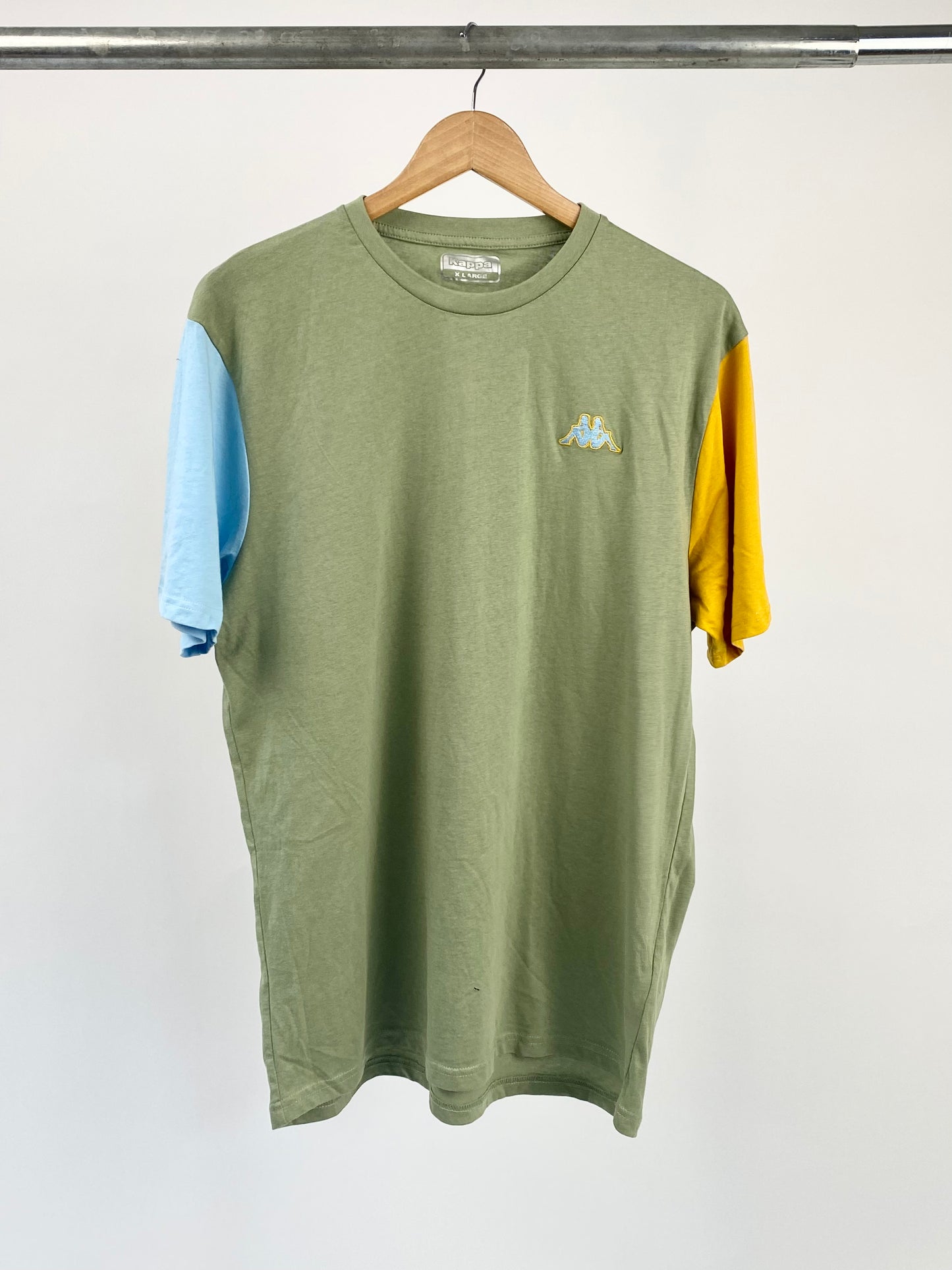 Kappa tee