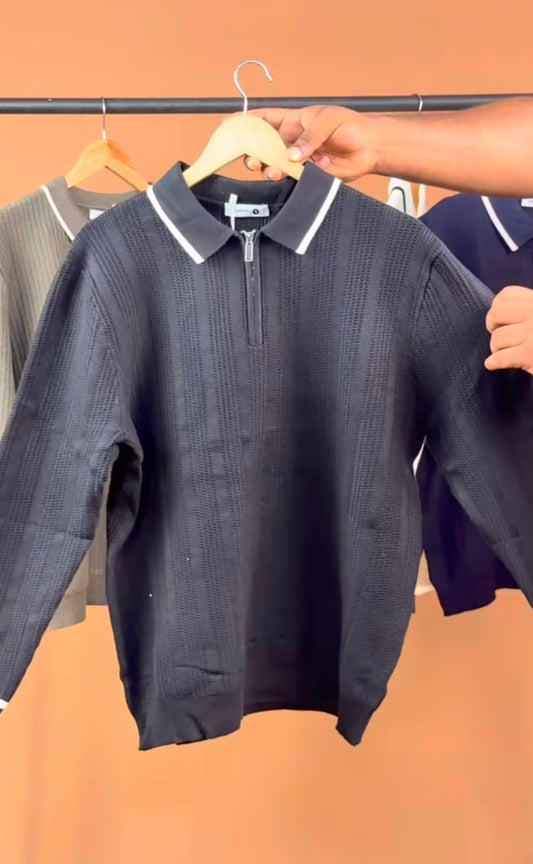 KNITTED ZIP LONGSLEEVE IN BLACK