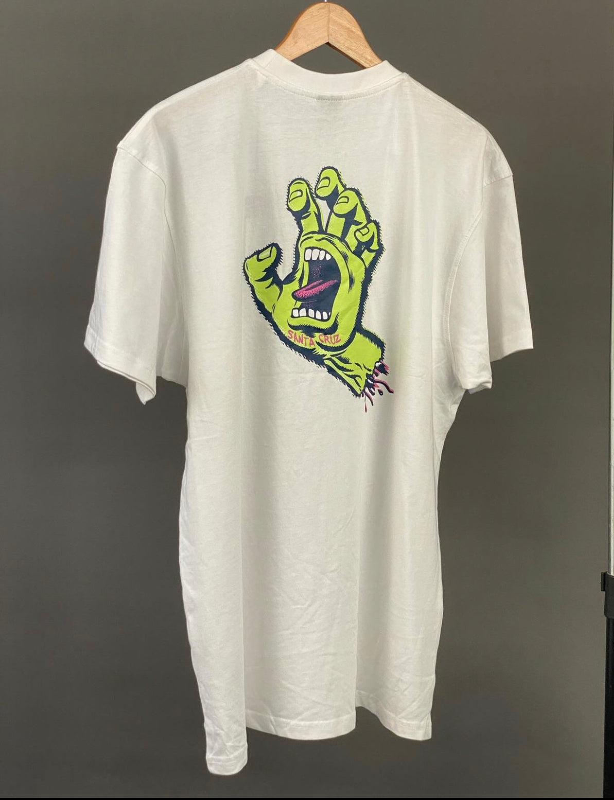 Santa Cruz tee