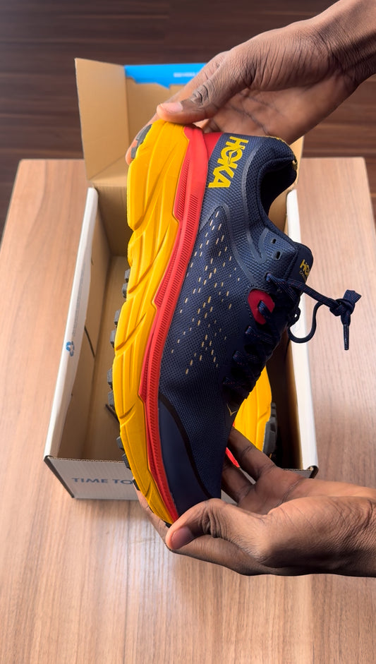 Hoka Trainers Navy/Yellow