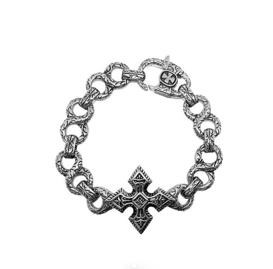 TEMPLAR CROSSHAIR BRACELET