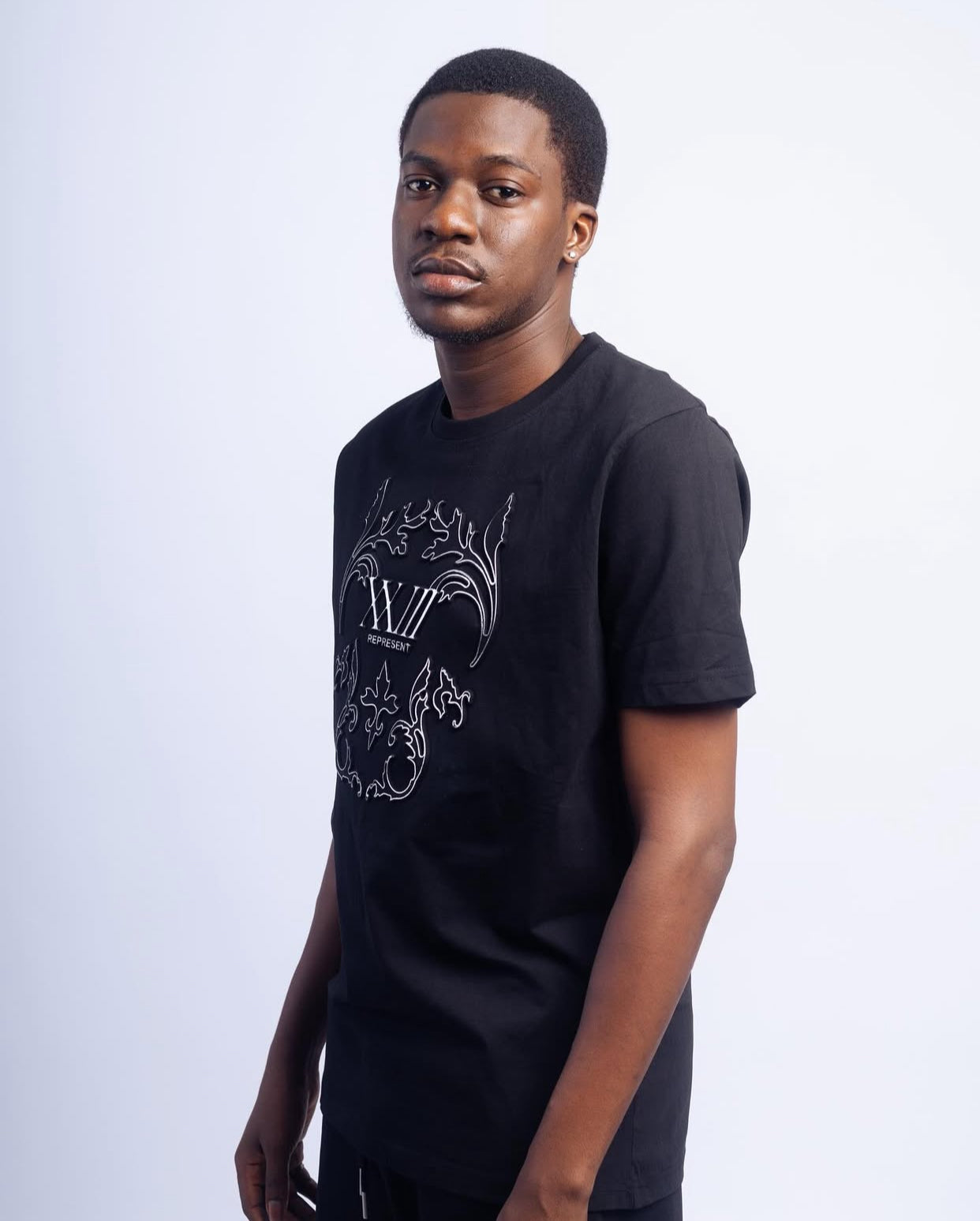 XXII Represent tee