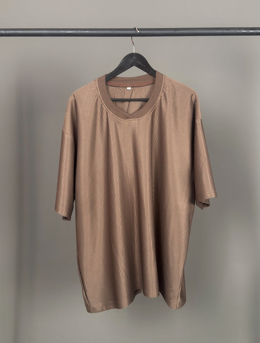 Zedek Revere Tee in Brown Color