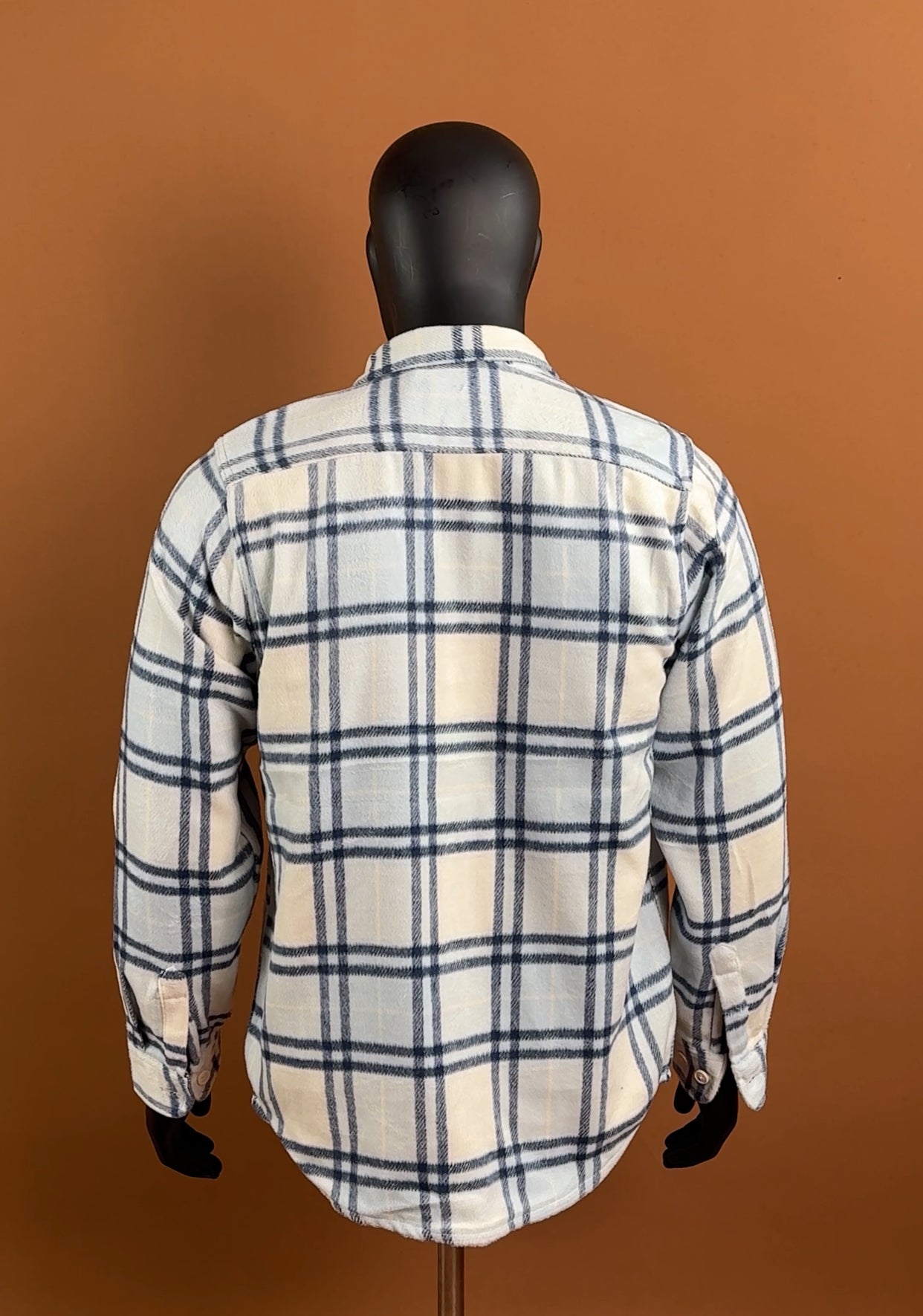 BERSHKA LONGSLEEVE 02