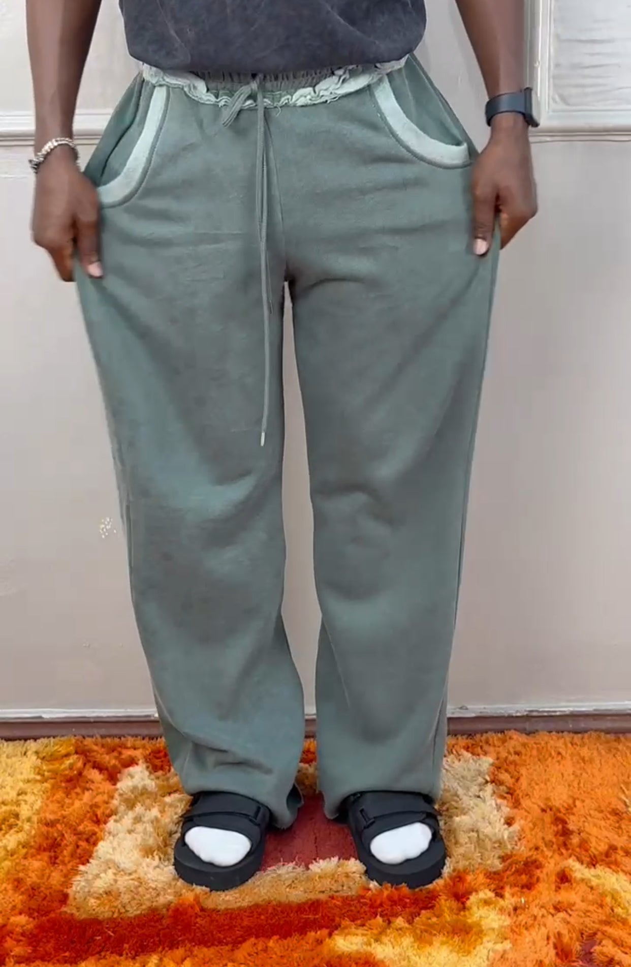Baseless Jogger in Green Acid