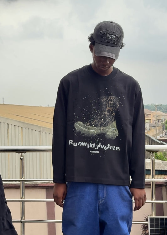 YZZM SWEATSHIRT