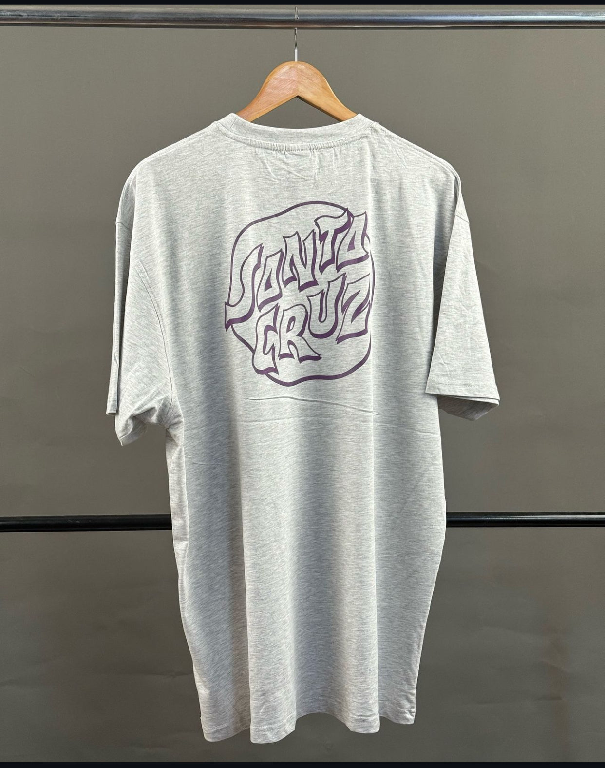 Santa Cruz tee