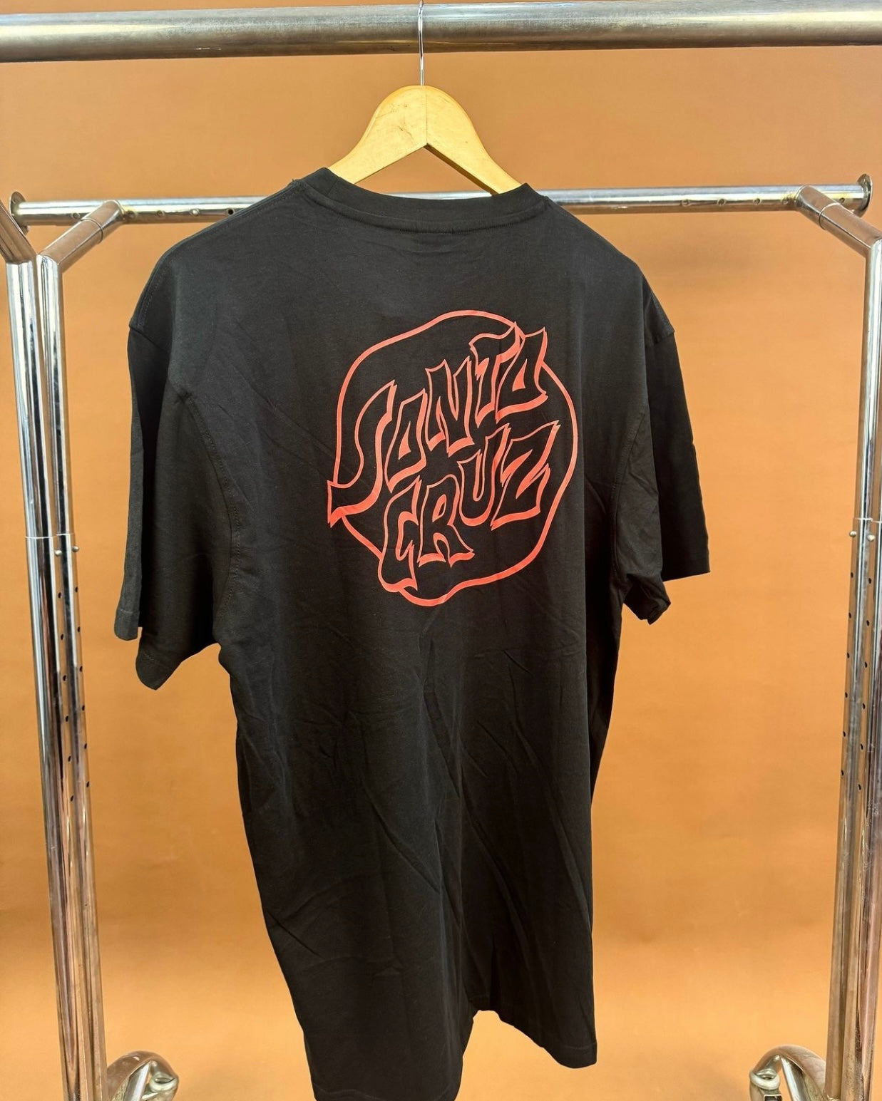 Santa Cruz tee