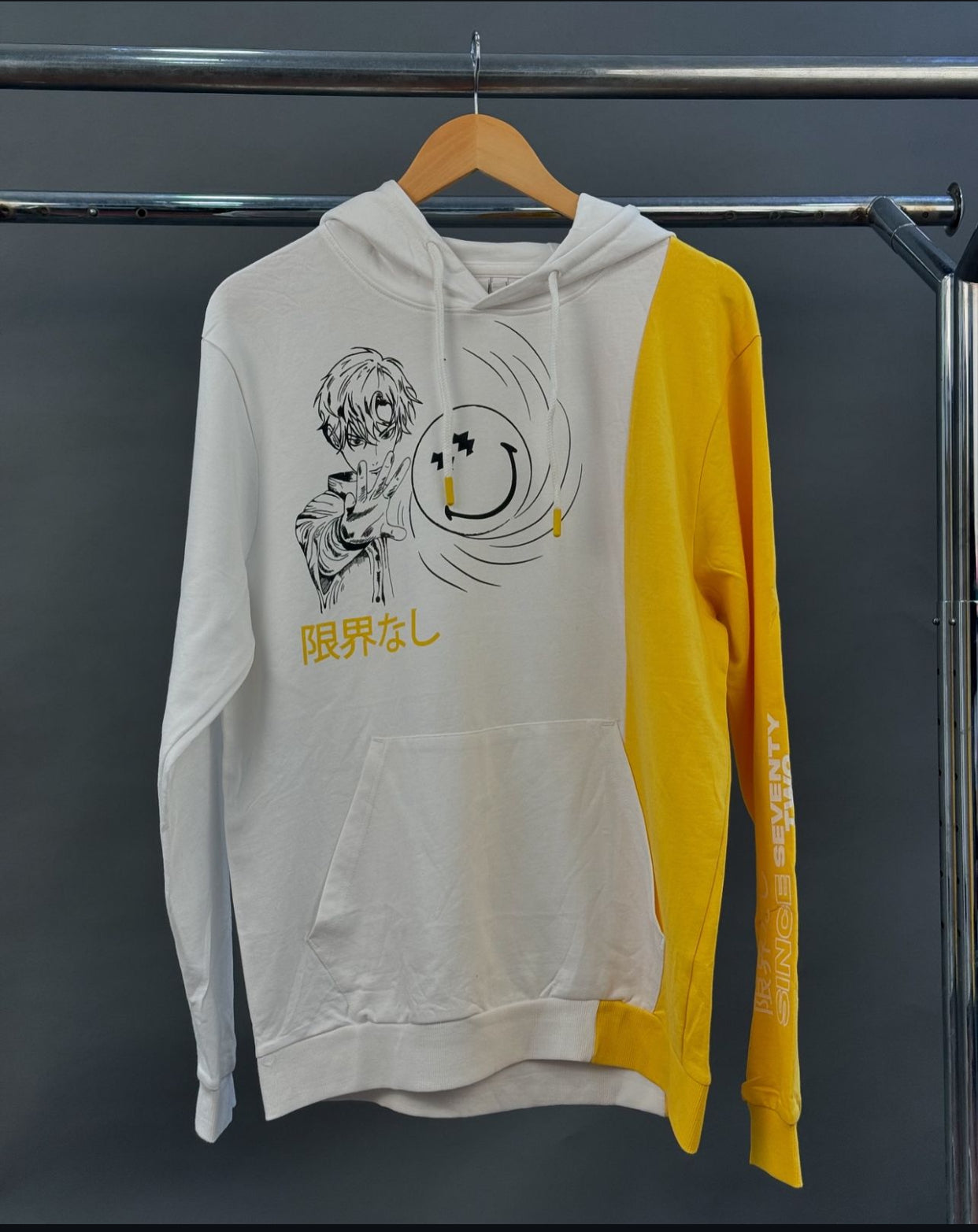 Smile hoodie