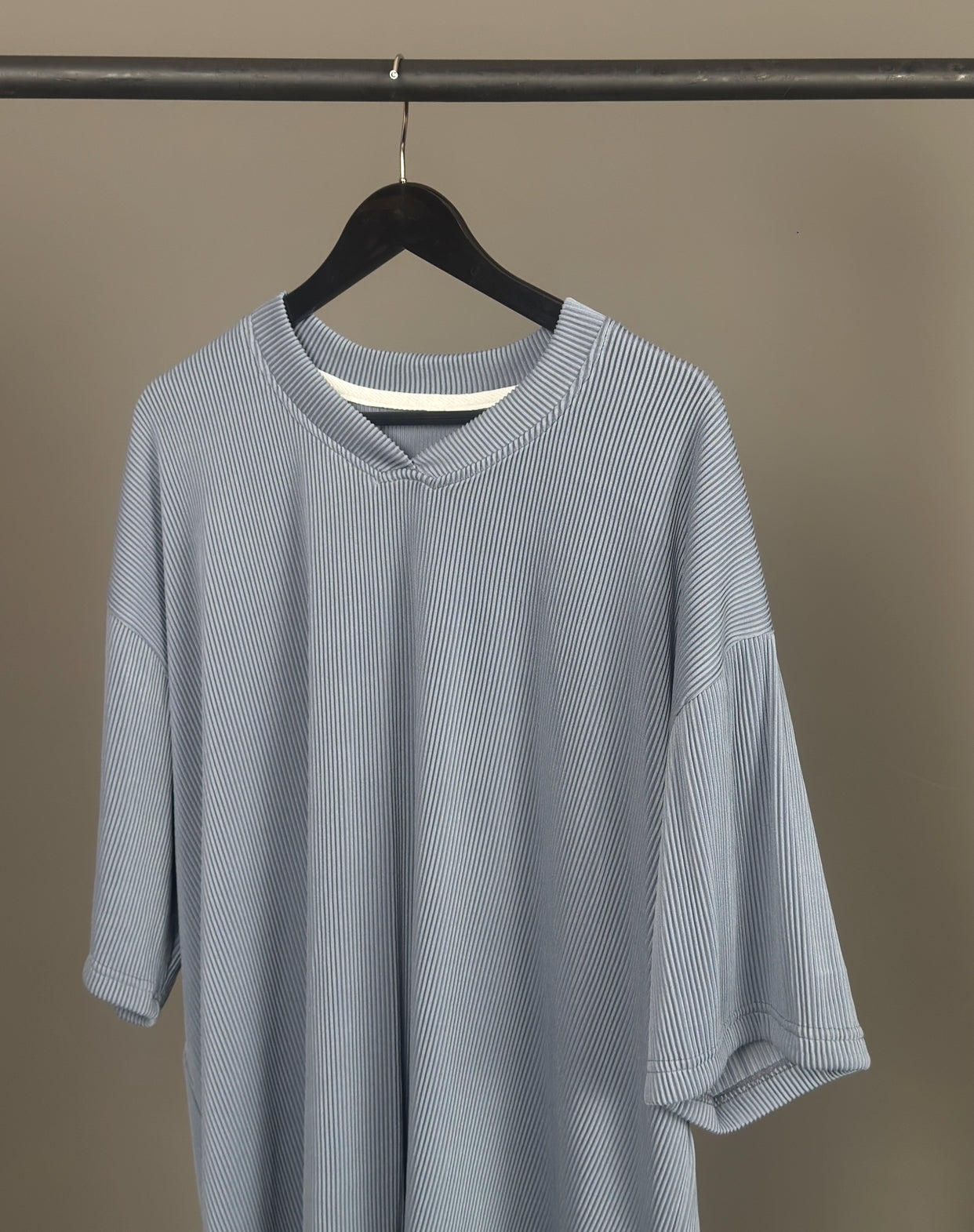Zedek Revere  V -Neck Tee in Light Blue