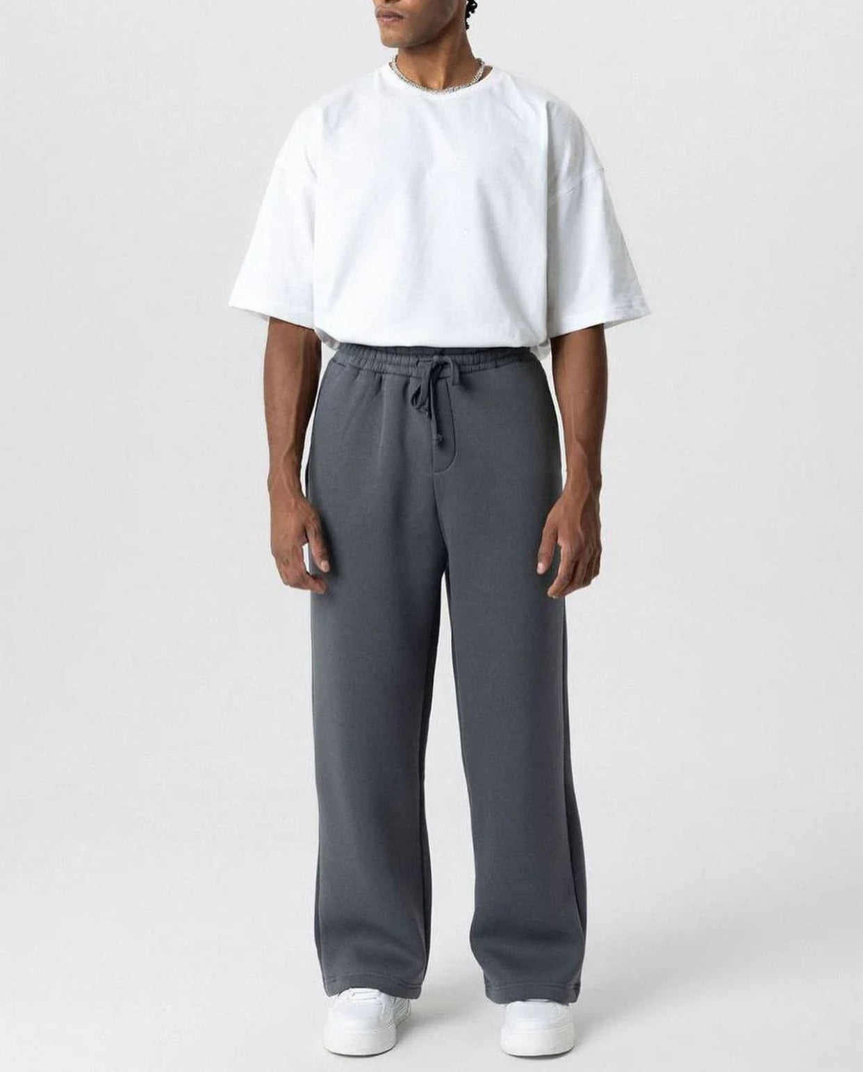 Vamos Premium Straight Fit Sweatpants in Smokey grey