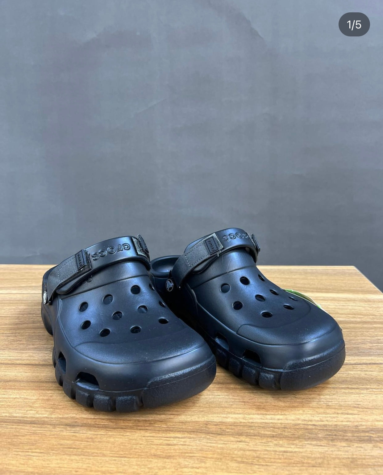 Off road crocs in all black – Zedekenterprise