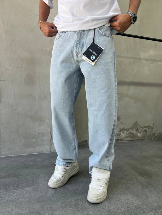 DIFRANSEL JEANS IN LIGHT BLUE