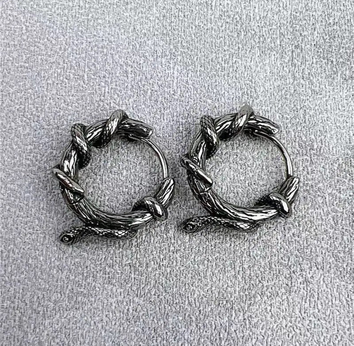 VINTAGE SNAKE TANGLED PLANT VINE EARRINGS