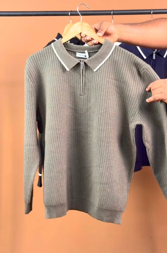 KNITTED ZIP LONGSLEEVE IN GREEN