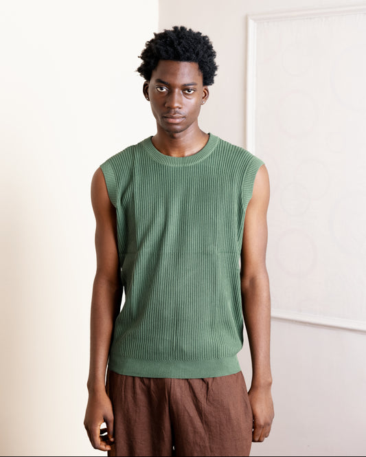 Knitted Sleeveless in Green C72129