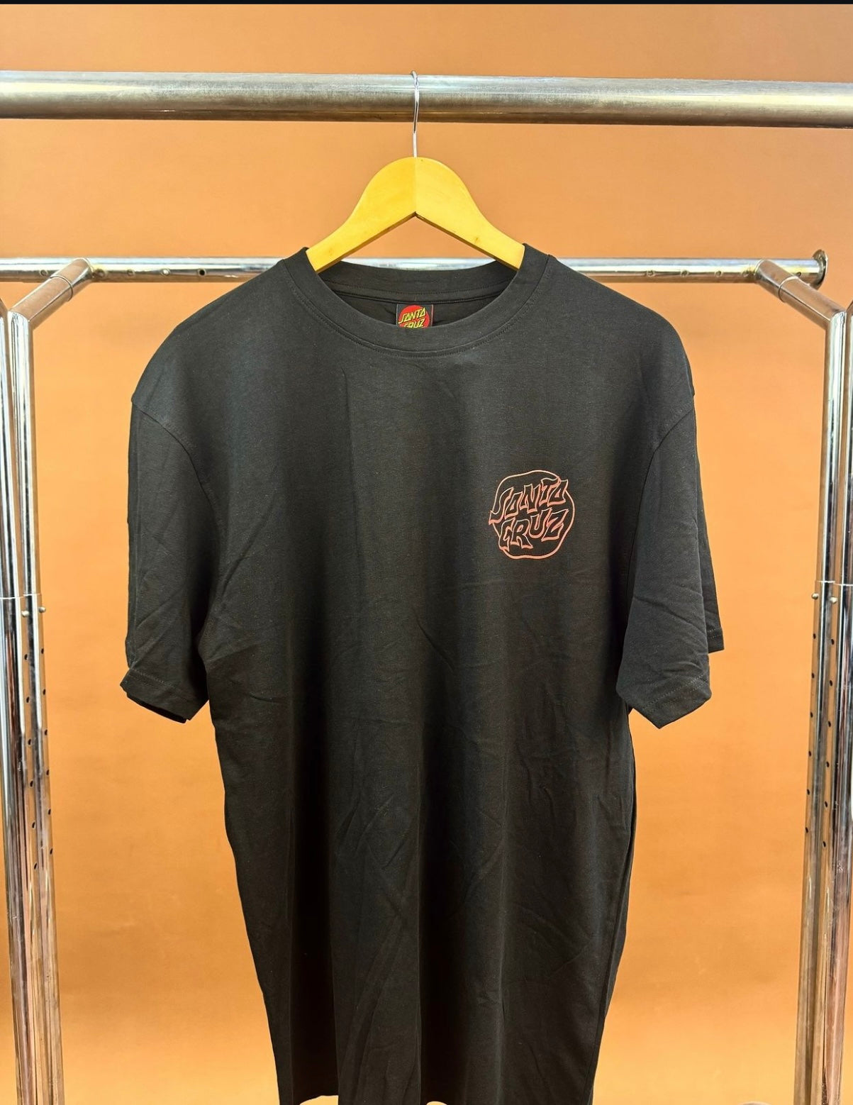 Santa Cruz tee