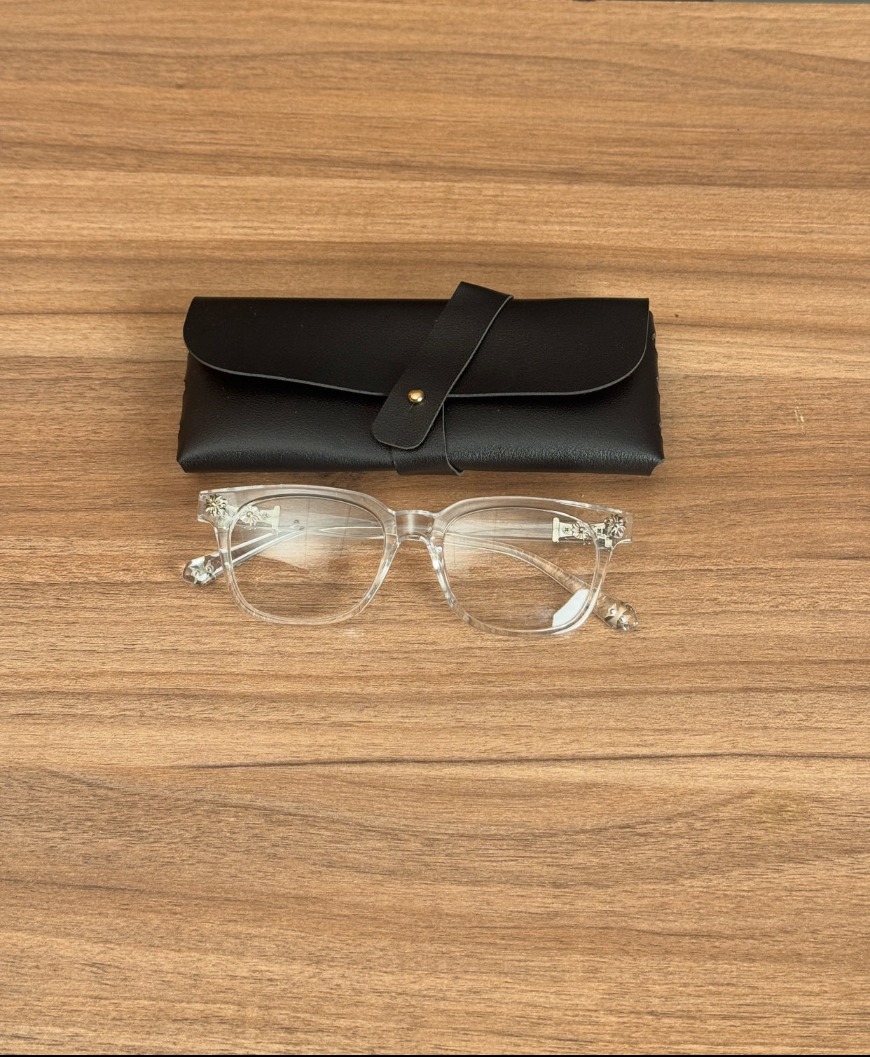 Zedek Chrome of Heart Glasses in Tranparent Lens