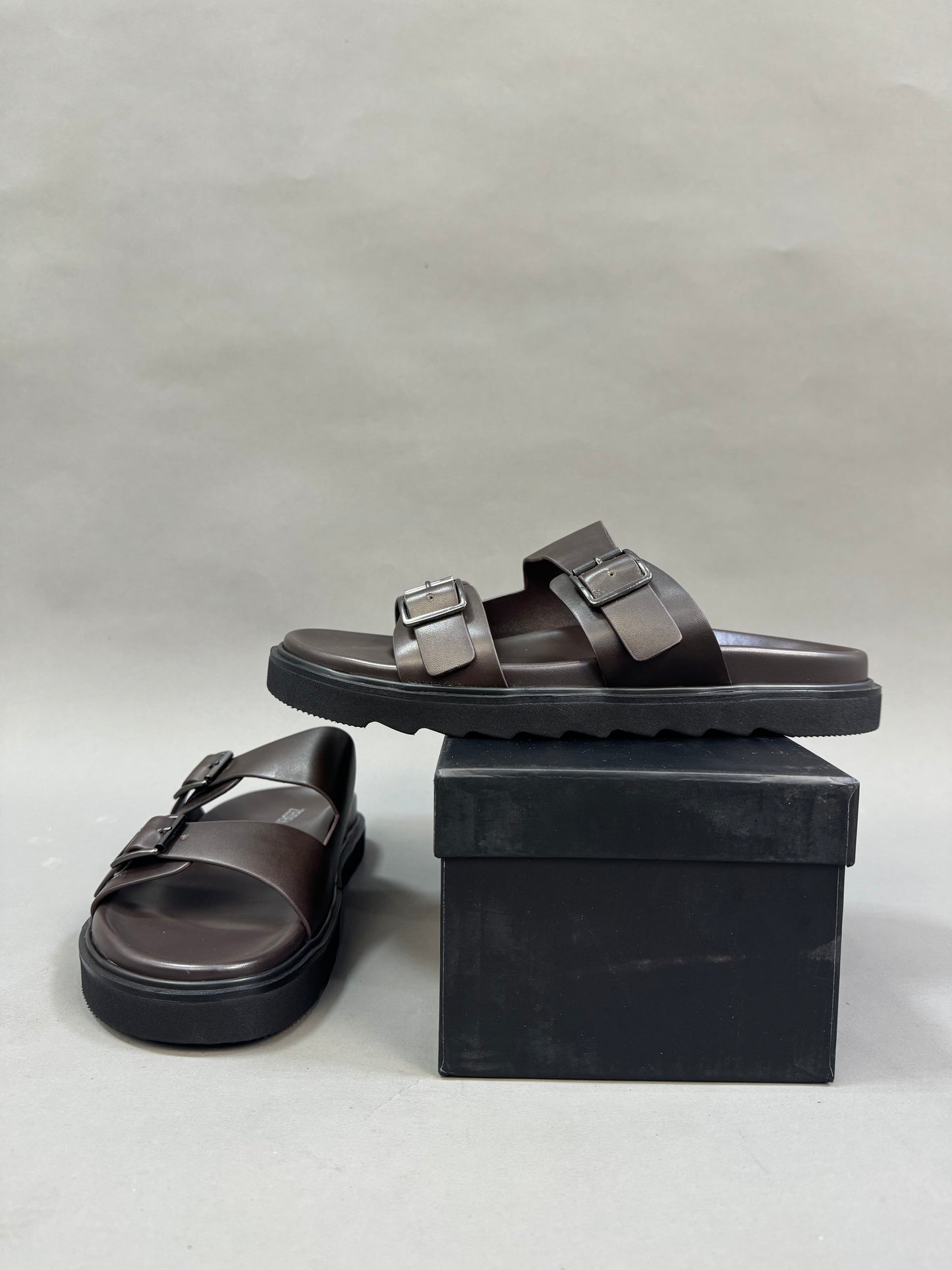 Zedek double strap slides in brown