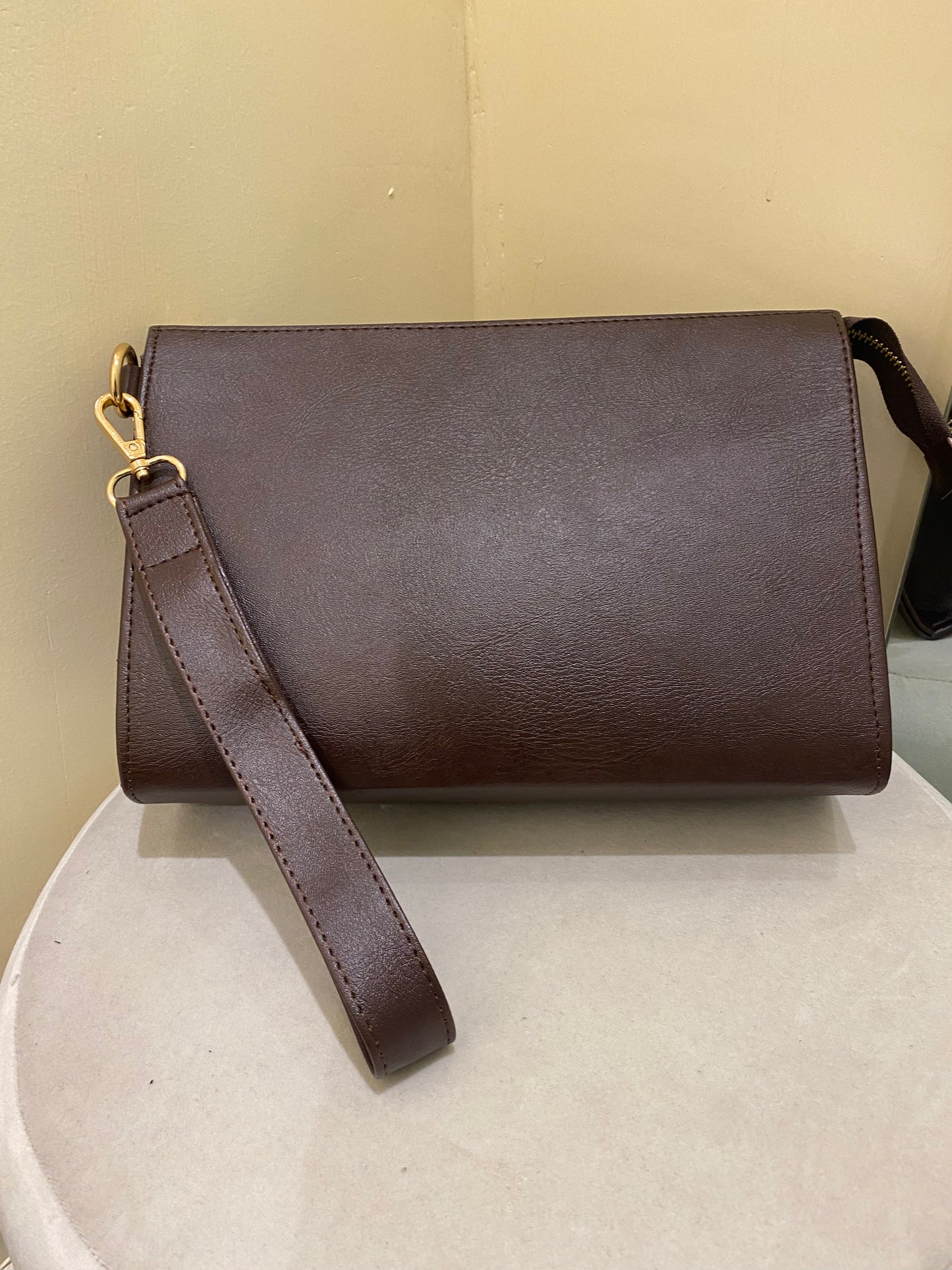 LEATHER HAND PURSE