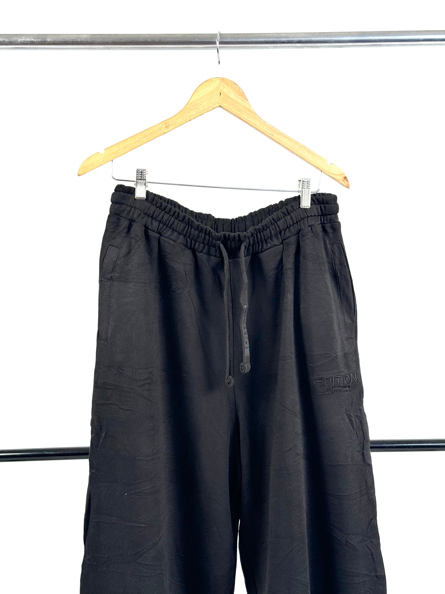 MAN EDITION Extreme Wide leg Heavyweight Jogger
